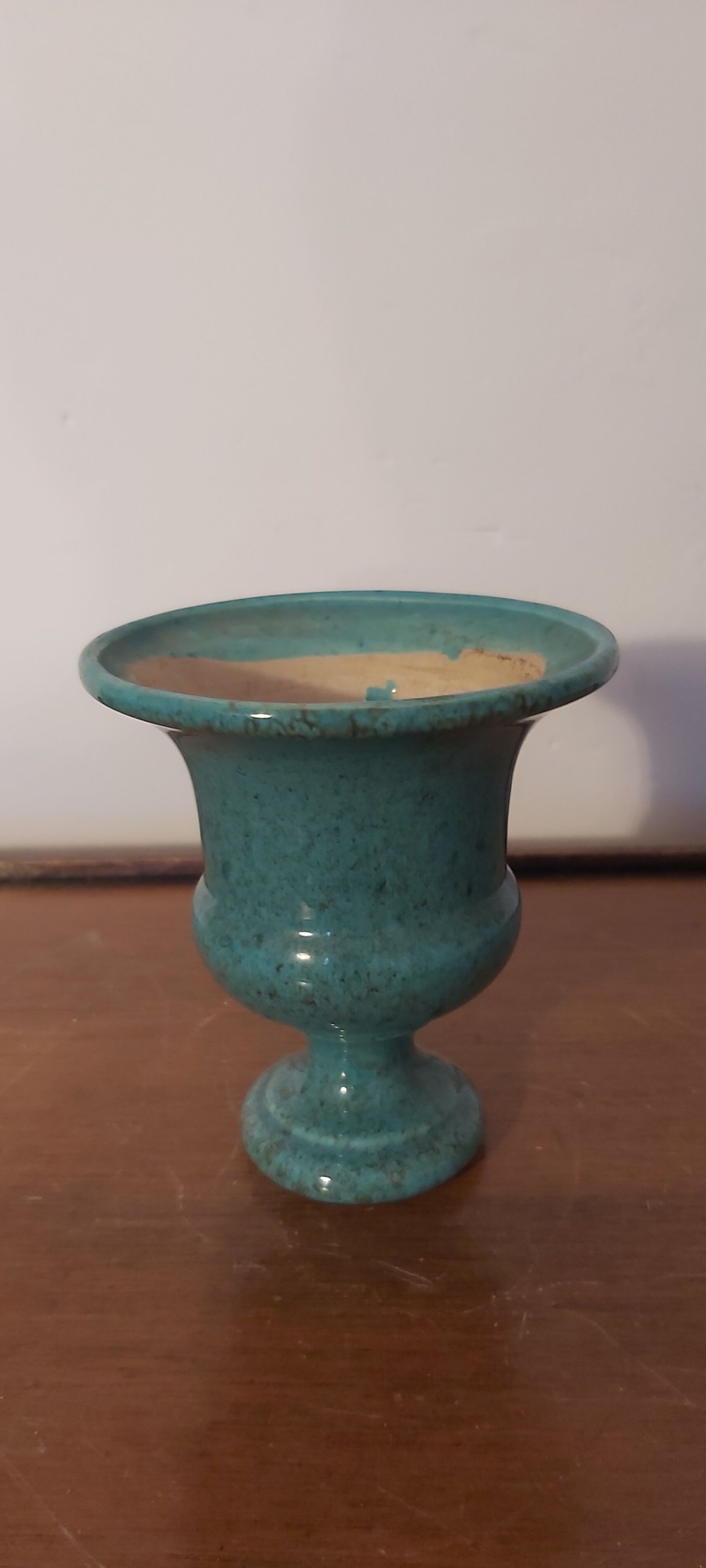 Green sandstone water basin