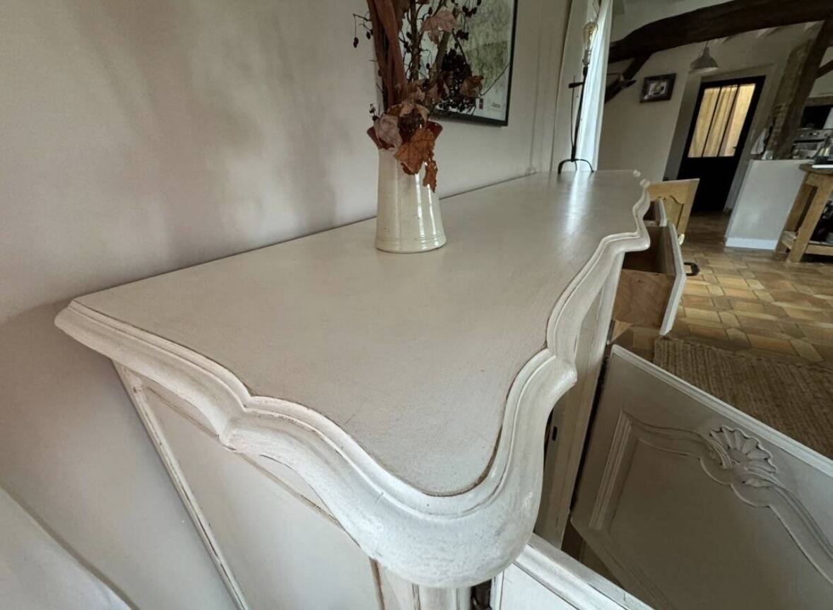 Grand buffet sideboard called "Picard treat"