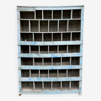 Shelf Storage with lockers