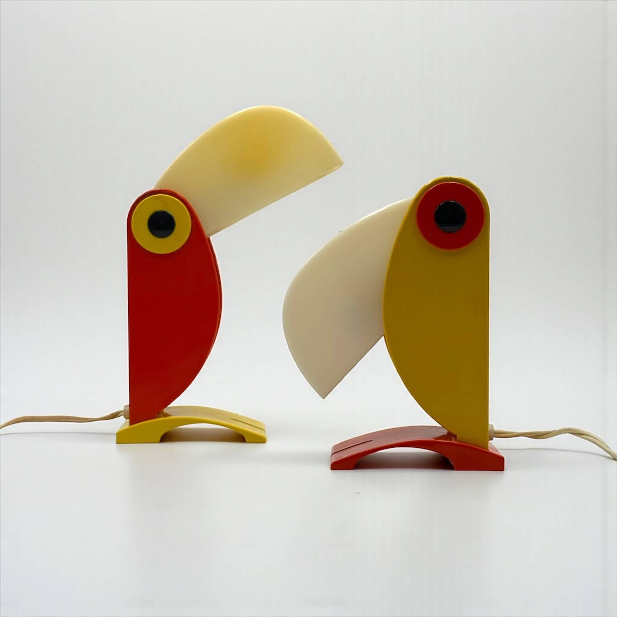 Paire de lampes Toucan design italien années 70 Enea Ferrari