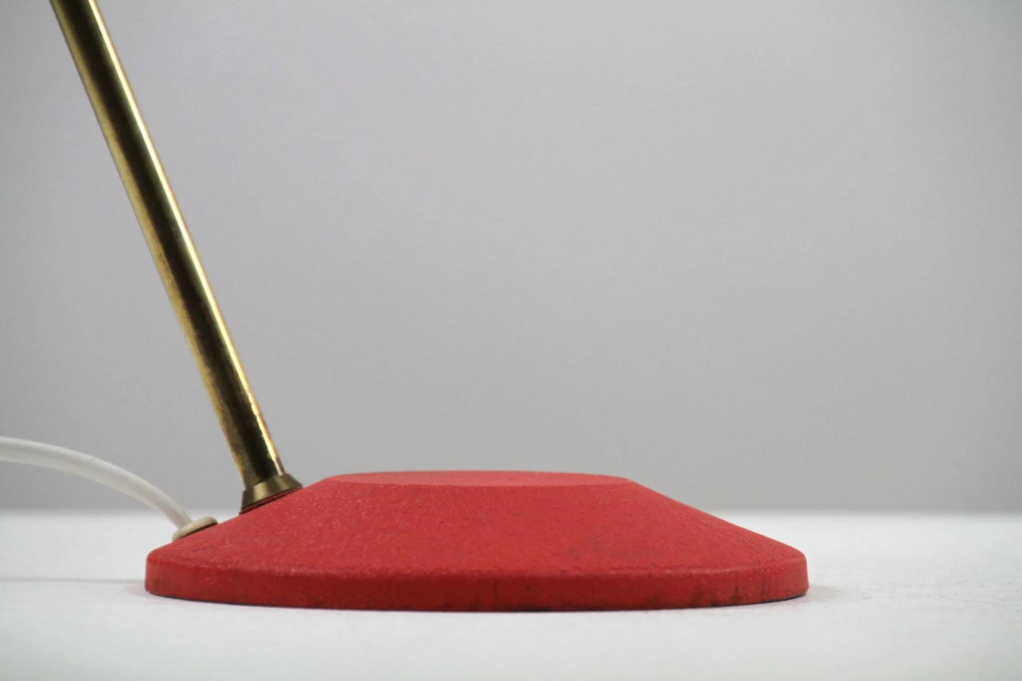 Red Shrink-Lacquered Brass Table Lamp, Germany, 1950s