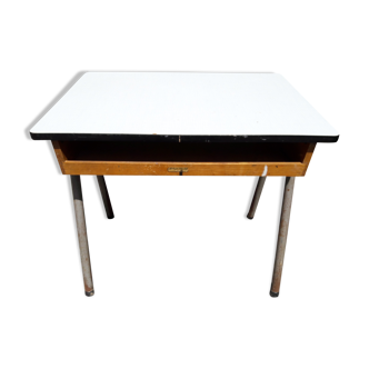 School boy's desk made of wood, formica and metal "The top"