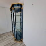 Romeo display shelf