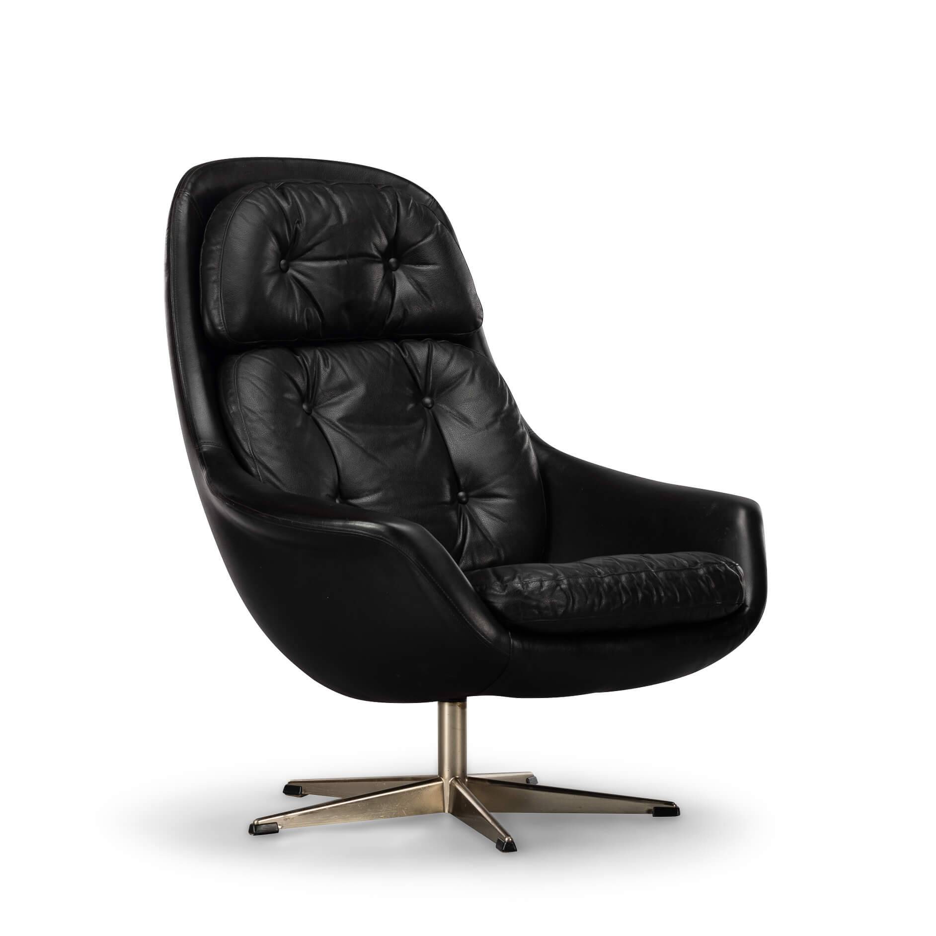 Danish Design Black Leather Swivel chair by H.W. Klein for Bramin, 1960s