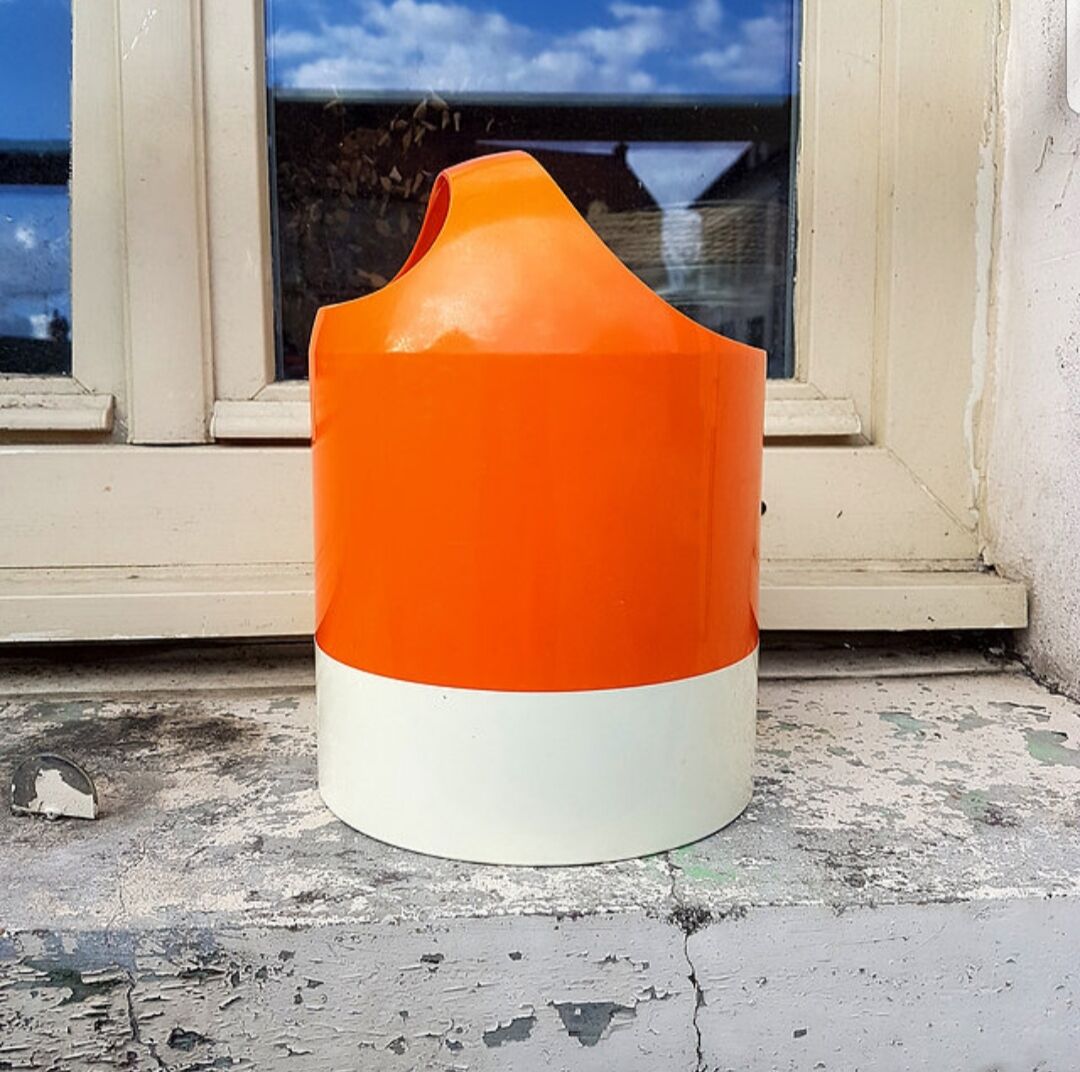 Ice bucket