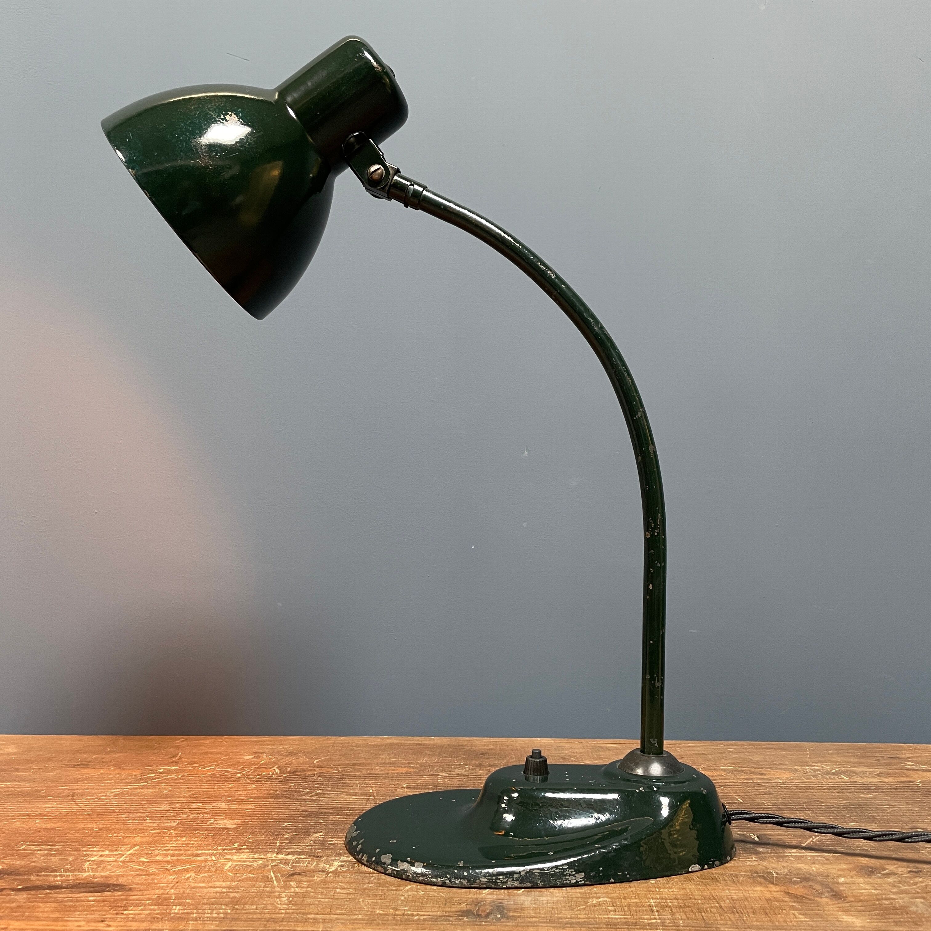 Dark green Kandem Bauhaus desk lamp model 1087 from the 1930s