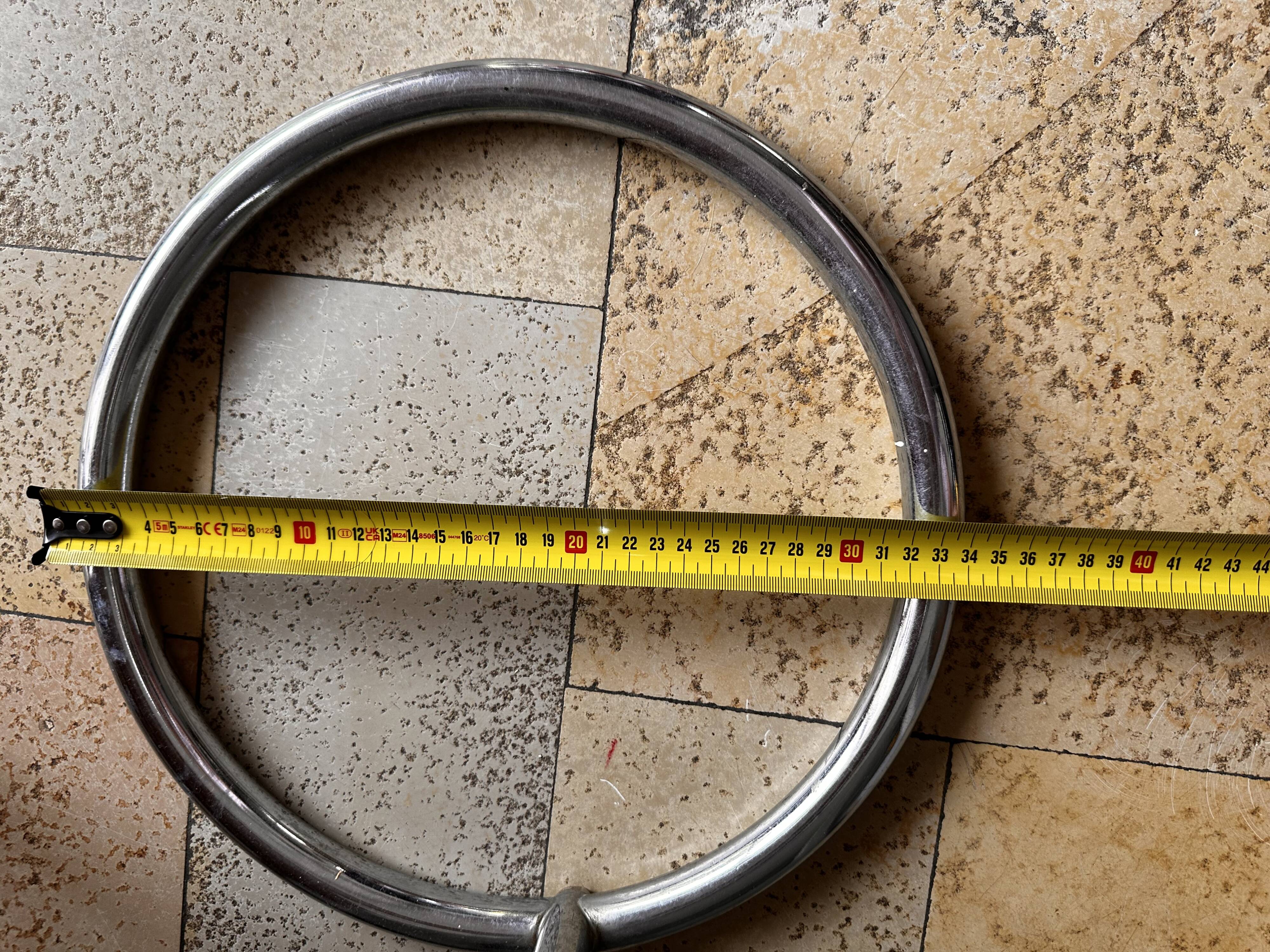 Eyeball floor lamp by Goffredo Reggiani