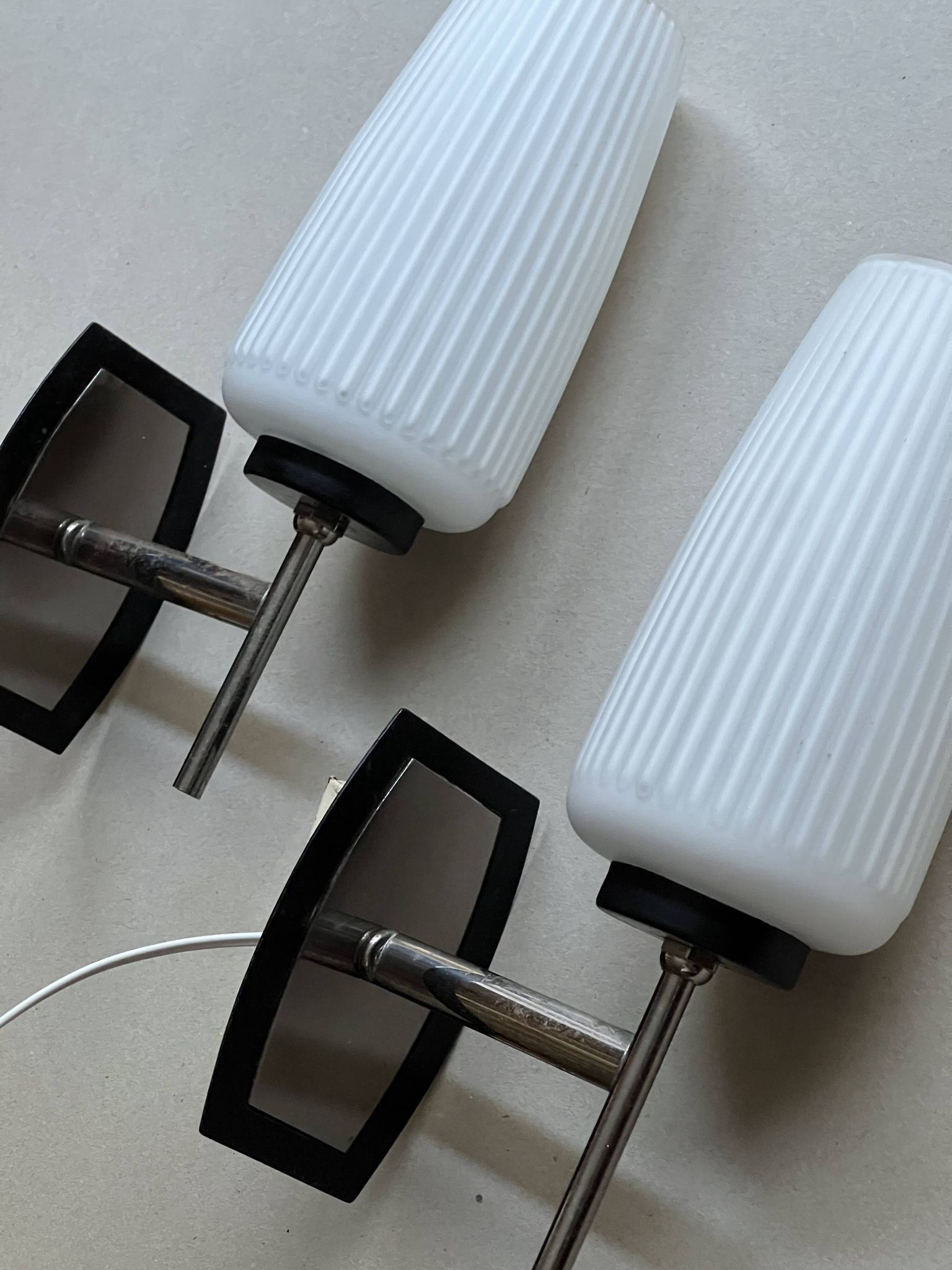 Pair of Italian mid-century wall lights, 1960-70s