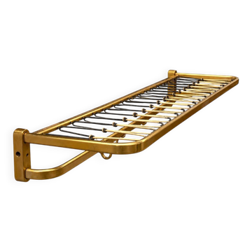 Scoubidou coat rack