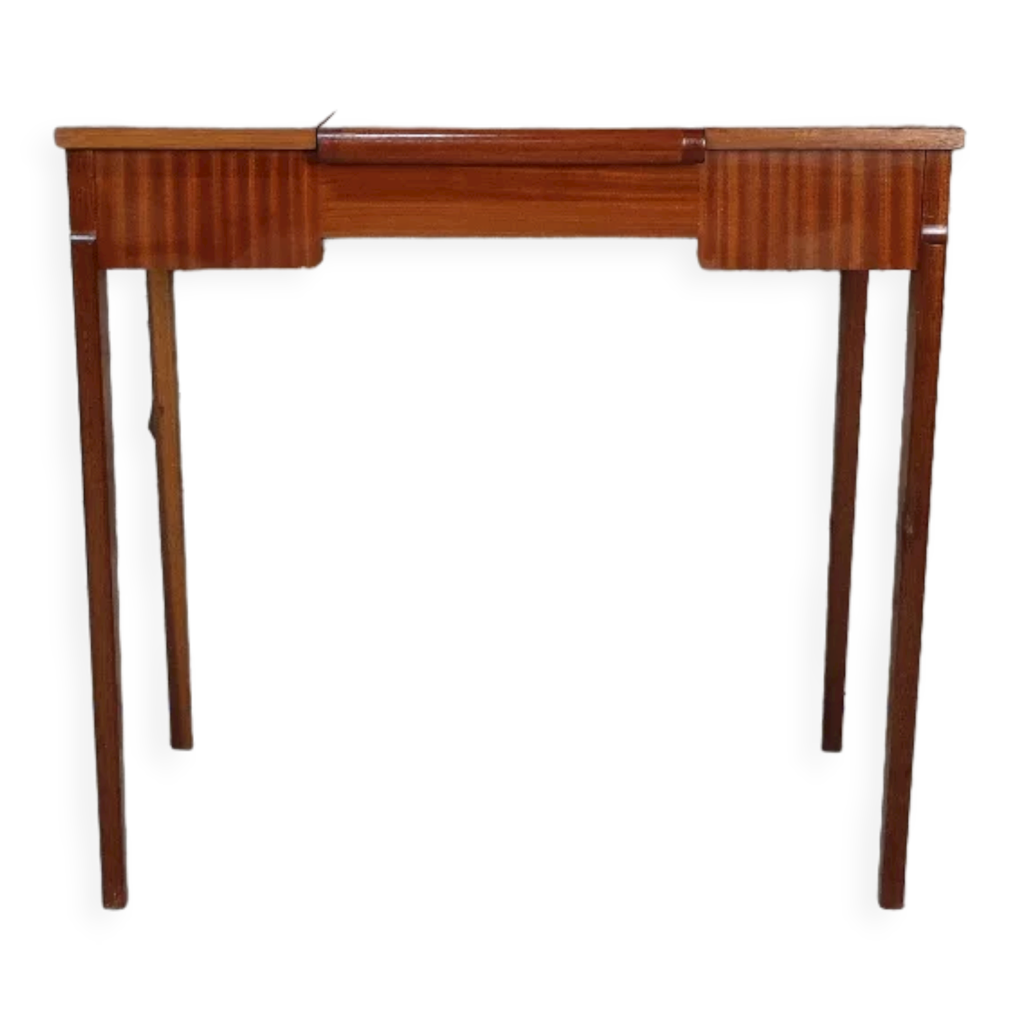 Wooden dressing table