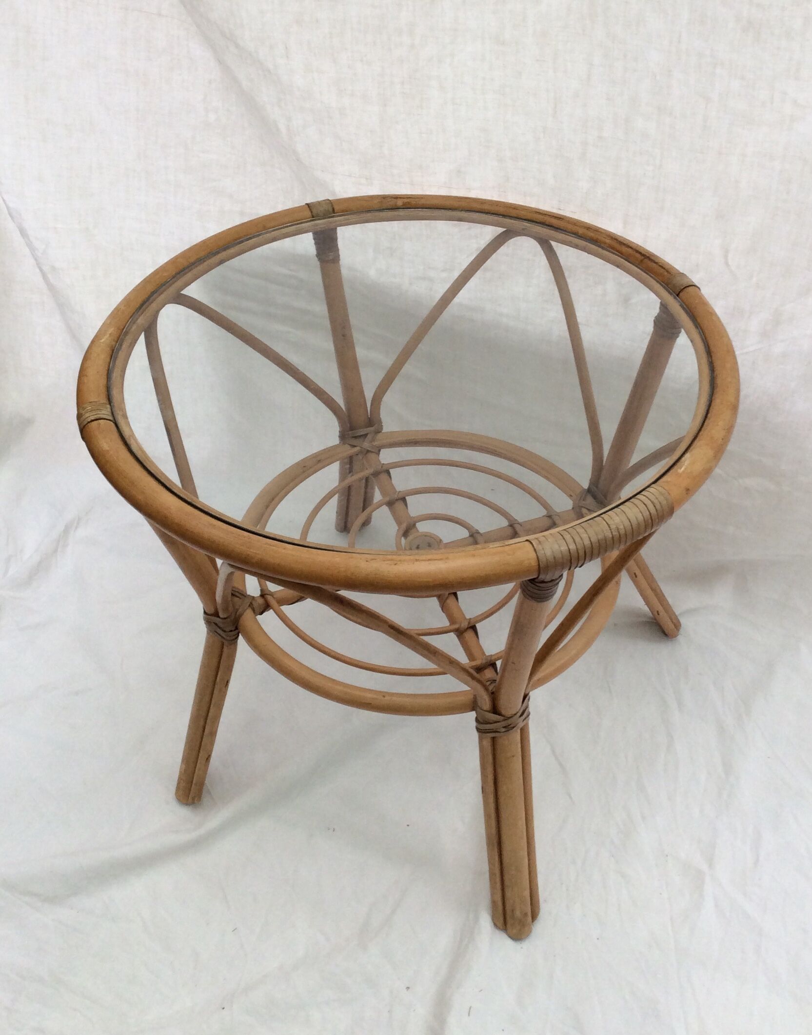 Table in rattan, bamboo and glass
