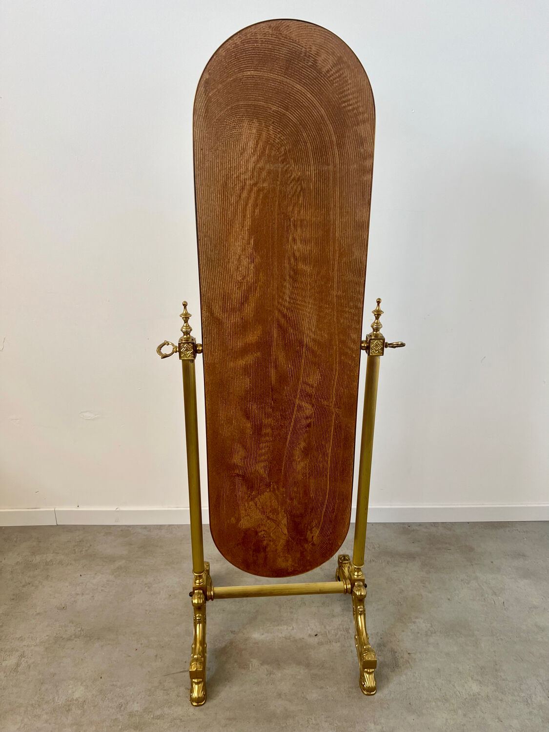 Old free-standing mirror in gilded brass in psychedelic neoclassical style Years 40 France