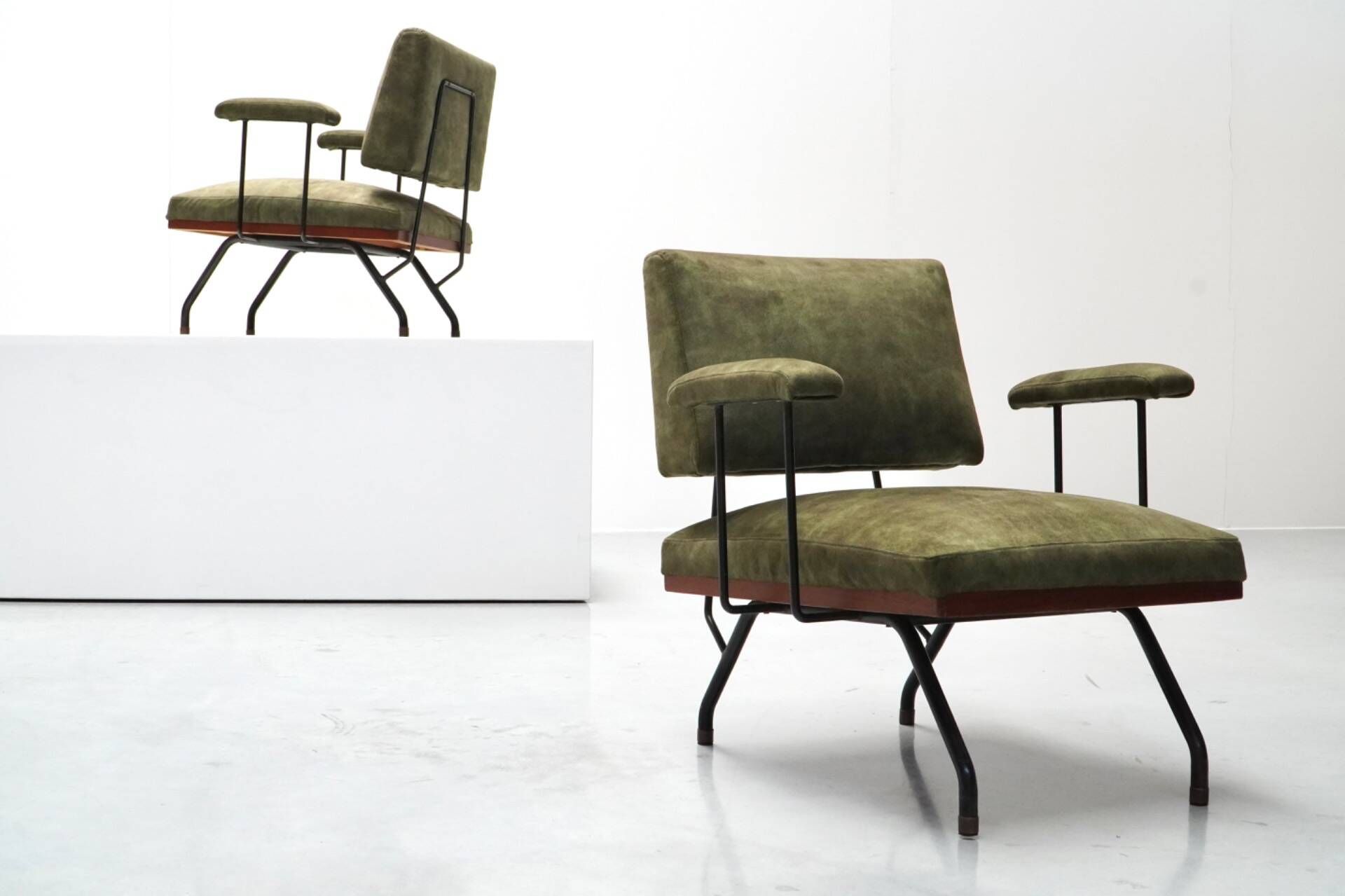 Pair of 1950s Italian Modernist Lounge Chairs