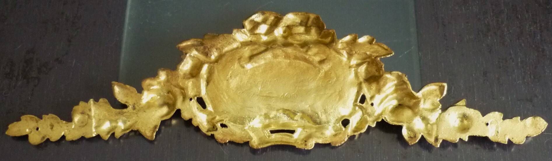 Fronton, bronze doré, ornement pour miroir, meuble, signé Jacquet Grelier