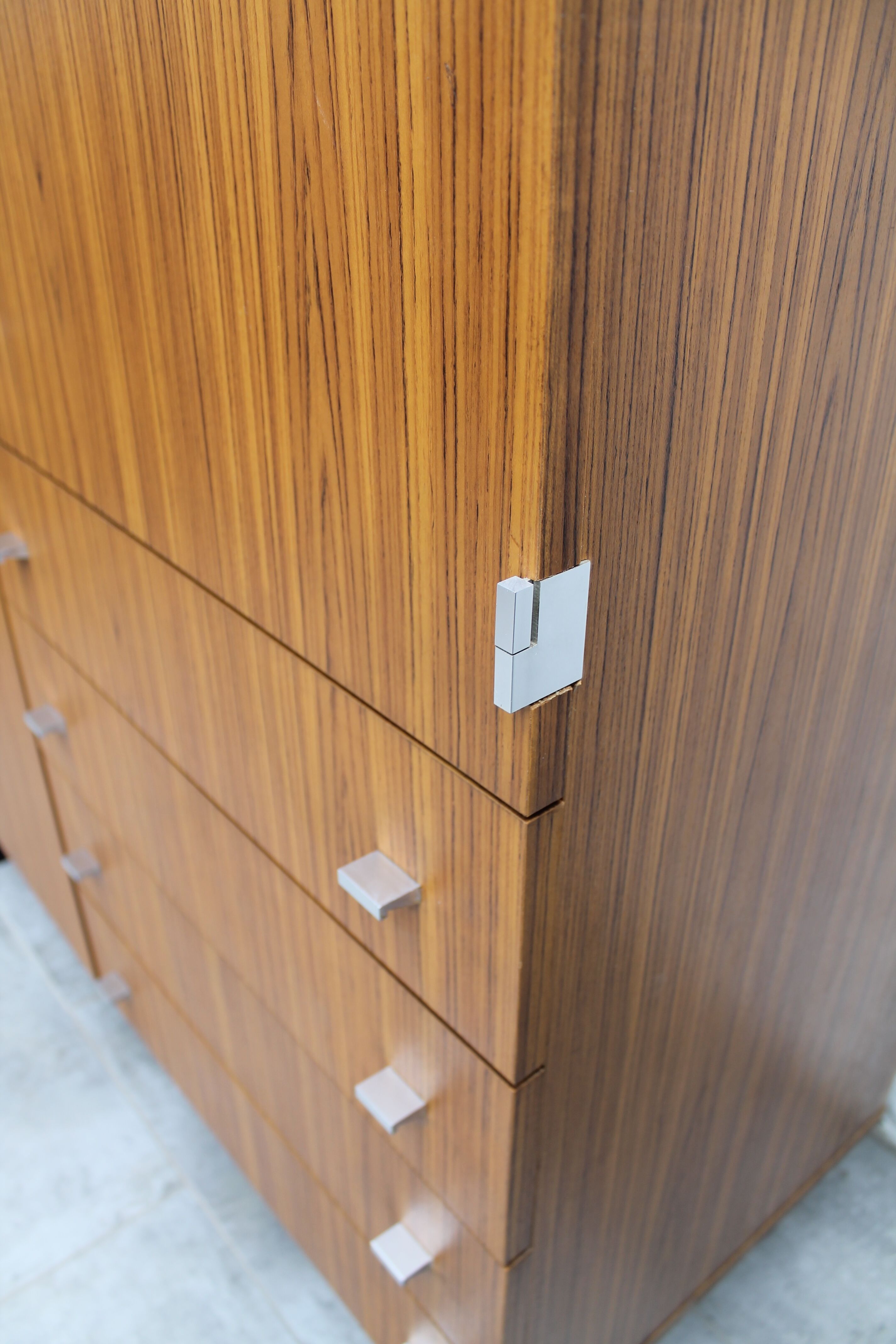 Pierre Guariche wardrobe for vintage Meurop 1960