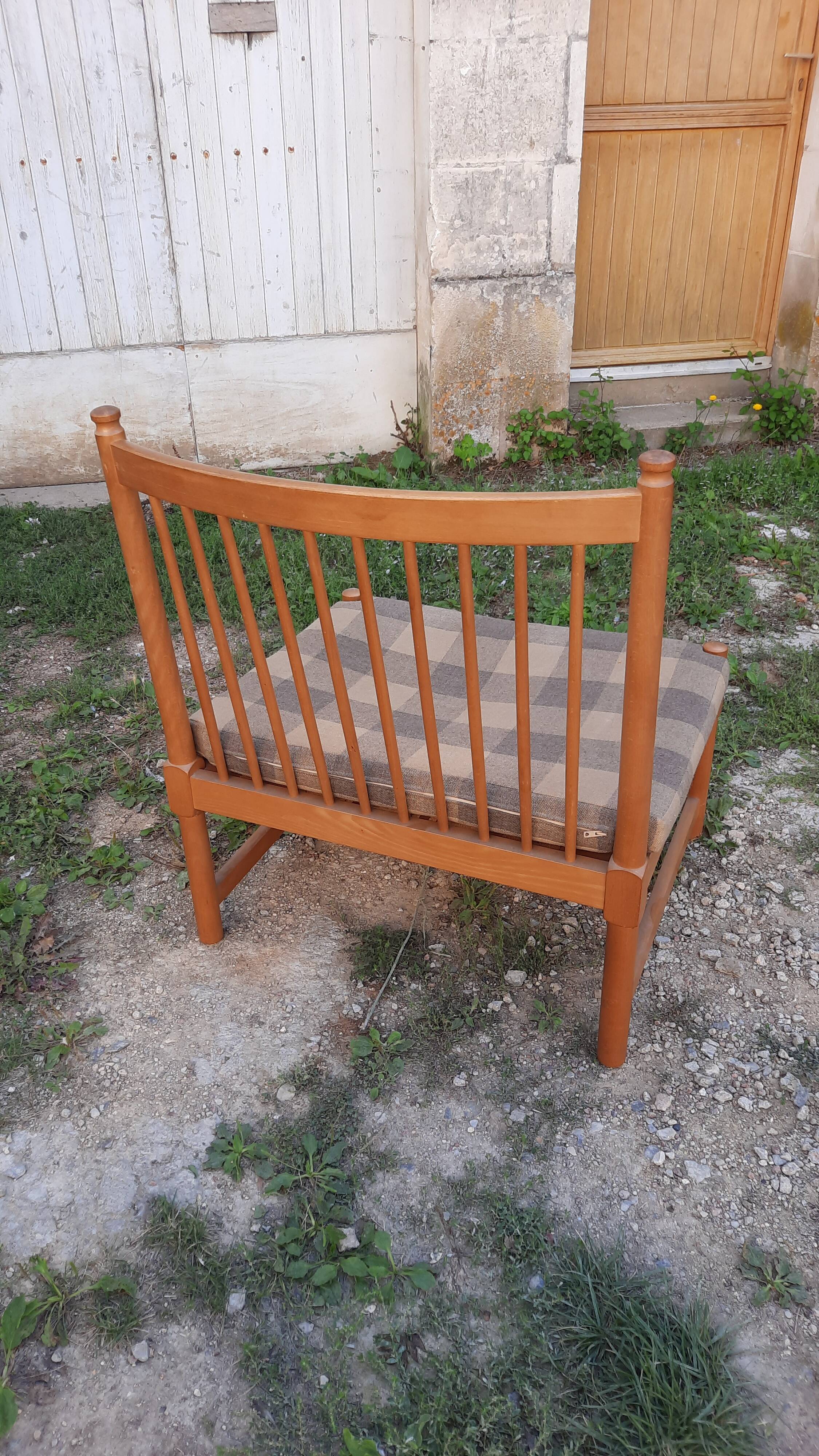 3 Scandinavian style chairs