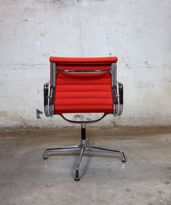 Vitra EA 108 Charles & Ray Eames, tissu et aluminium – orange – chaise de t