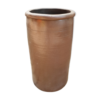 Sandstone pot