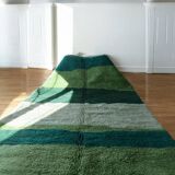 Moroccan green rug woven in natural wool size 250cm×150cm