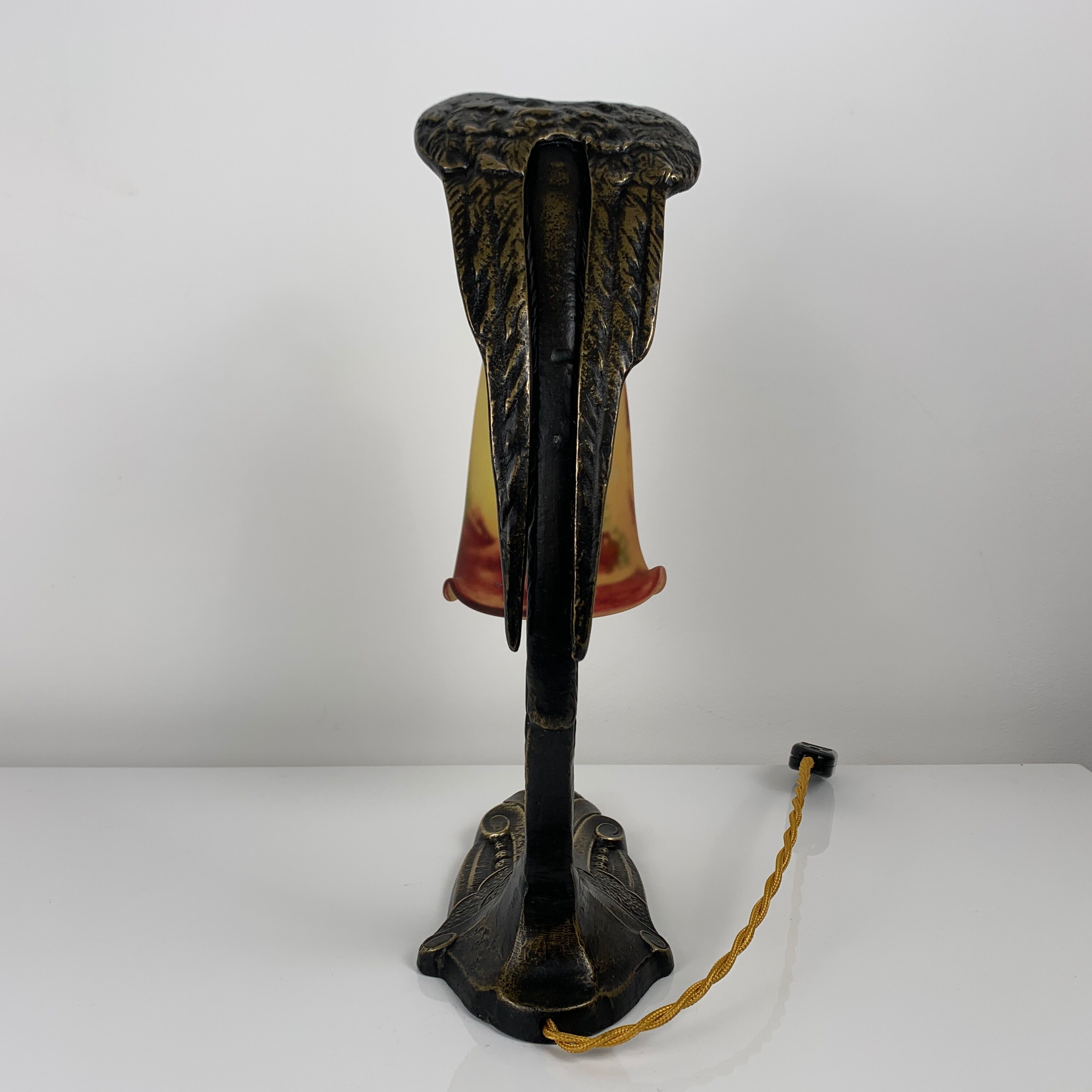 Bronze eagle lamp patinated and Art Nouveau style glass pate