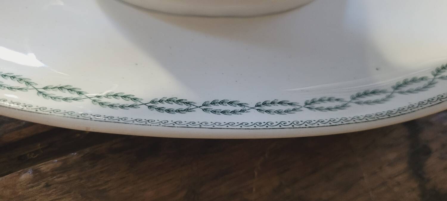 Sarreguemines iron clay sauceboat