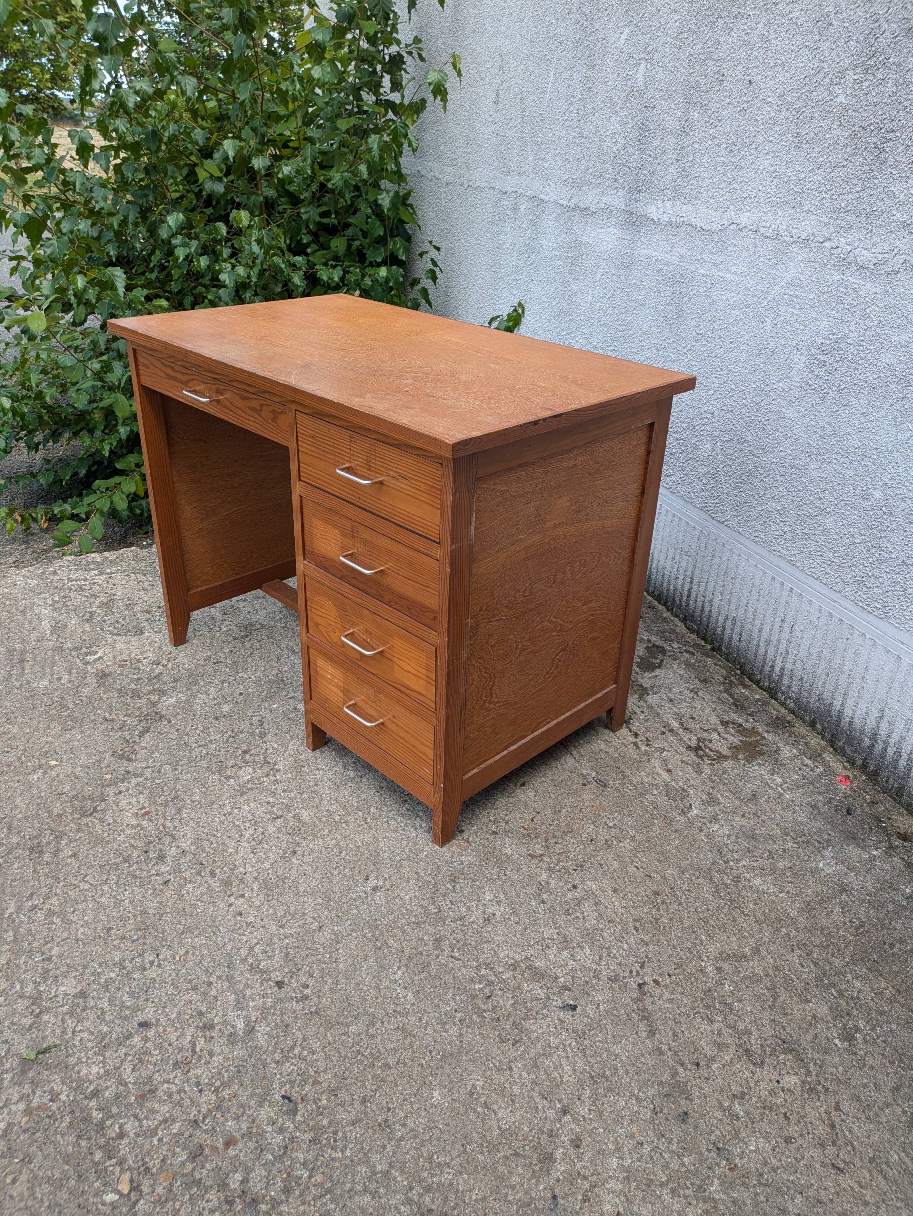 Vintage adult desk