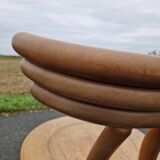 Set of 4 solid organic chairs