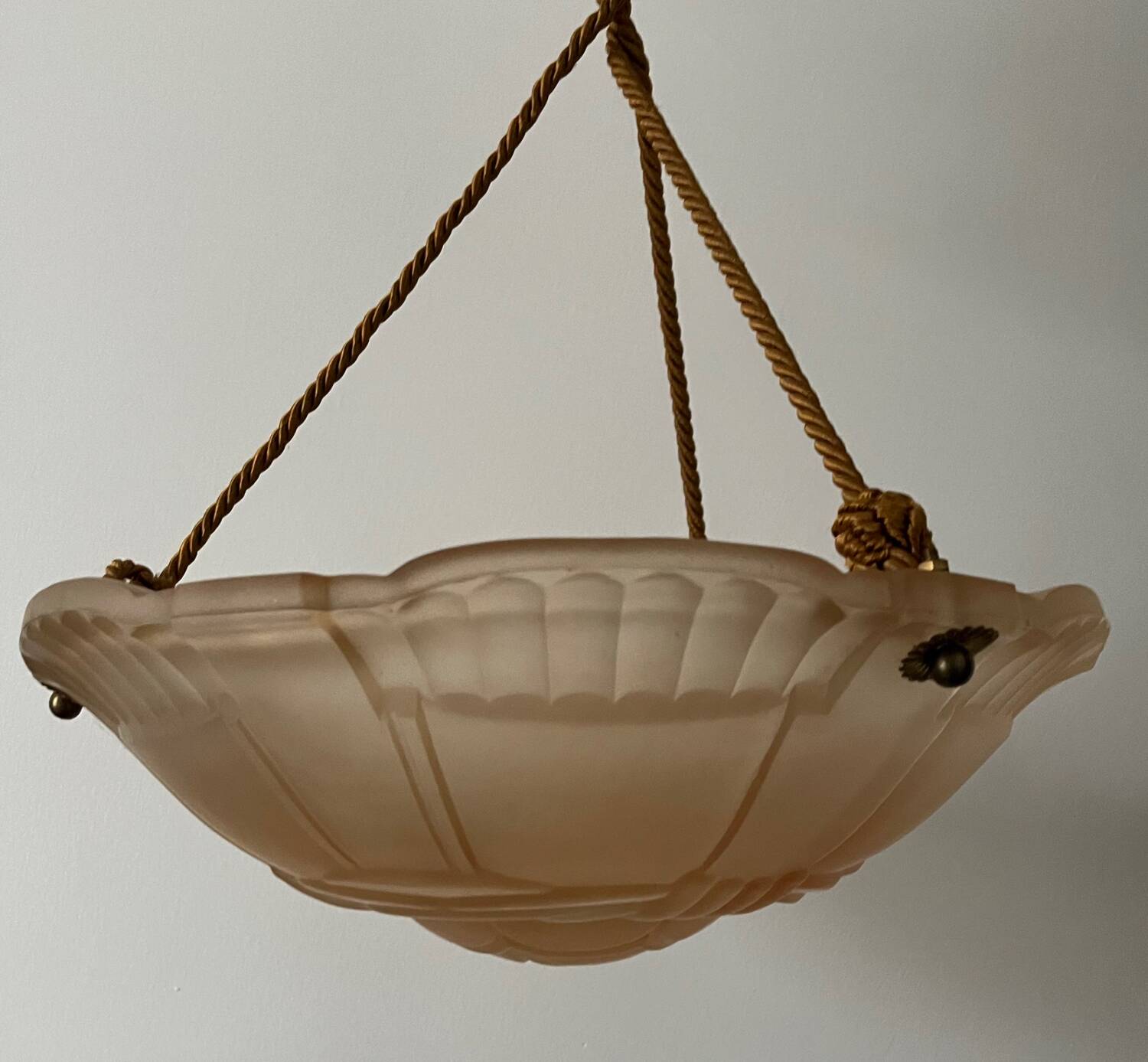 Art Deco glass hanging basin