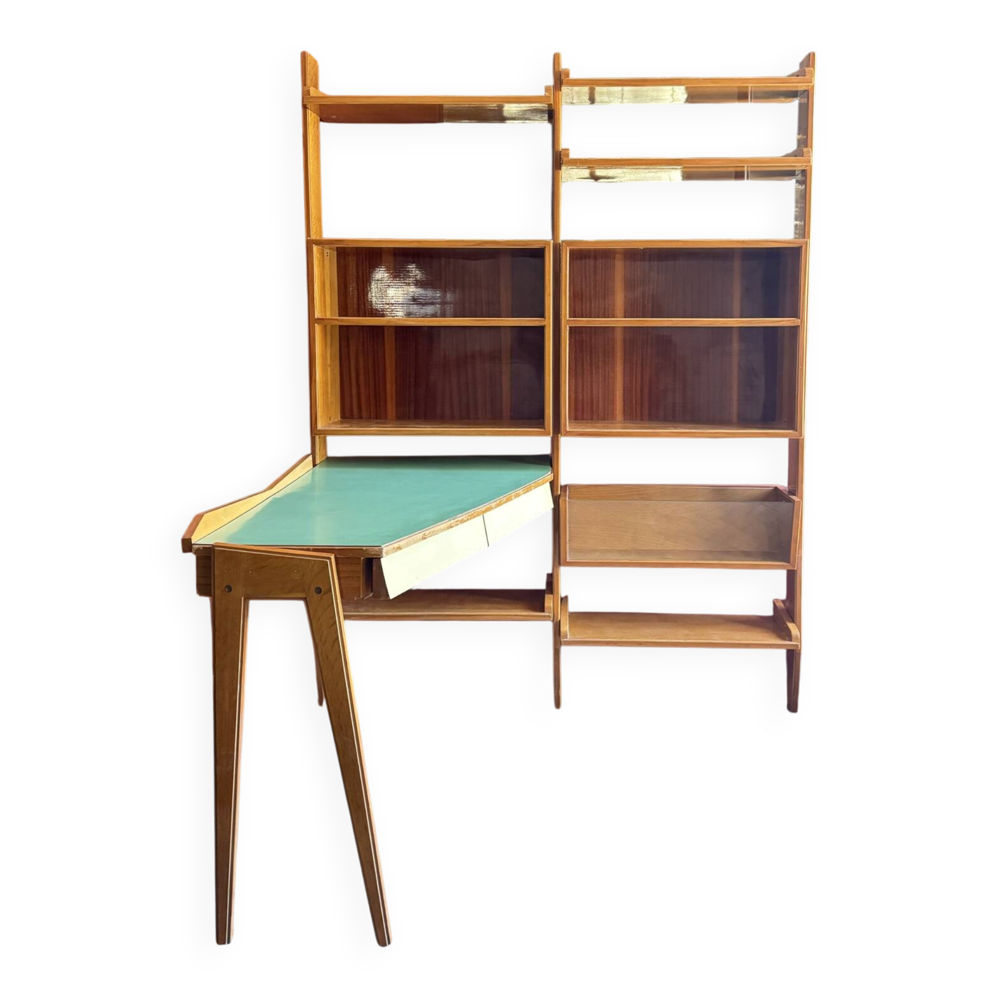 Bibliothèque avec bureau