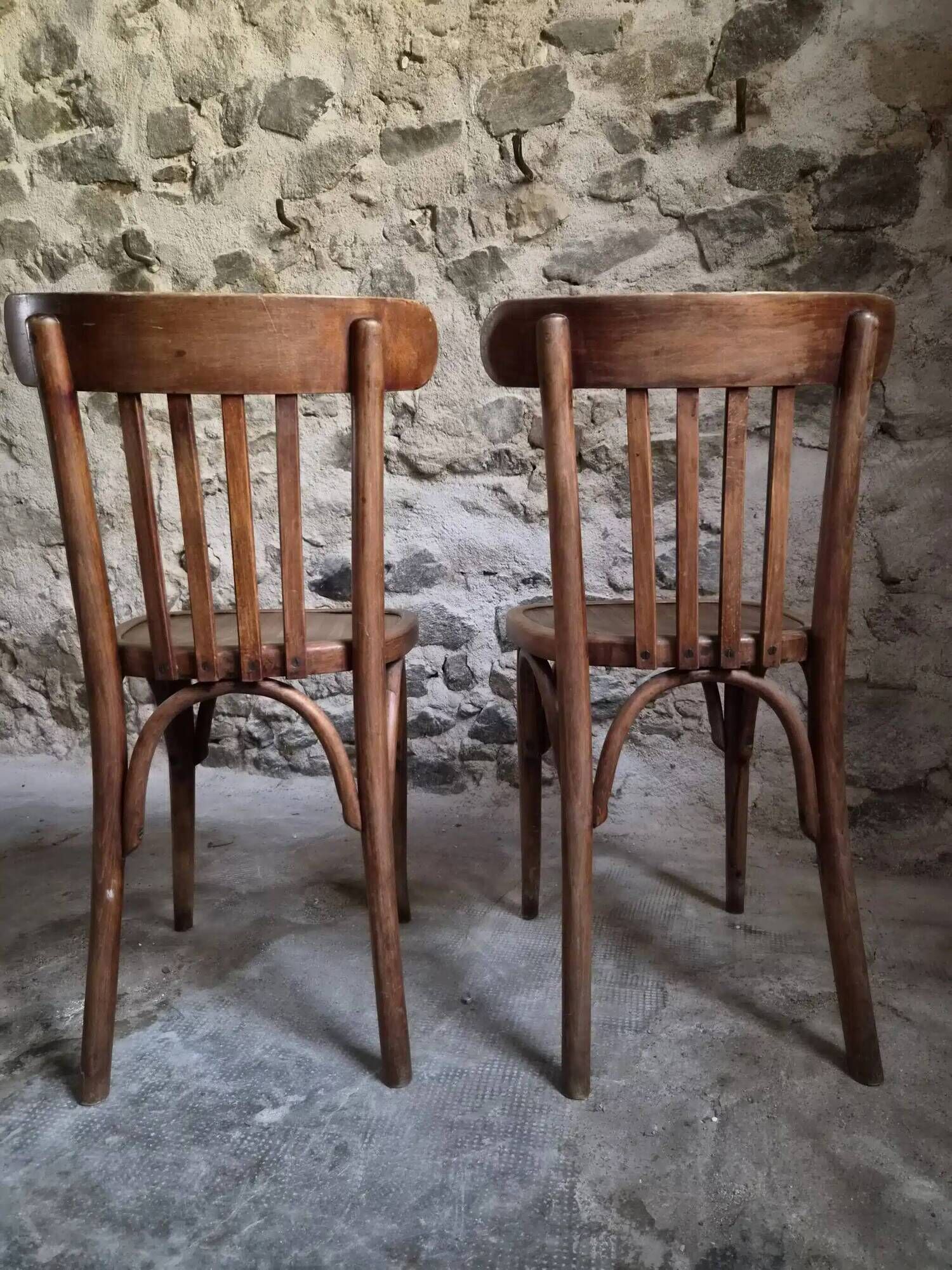 Set of 4 antique French bistro chairs by Mahieu & Guillaume, circa 1930.
