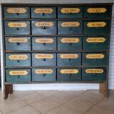 Meuble d'epicerie montagnard 19 ème siècle