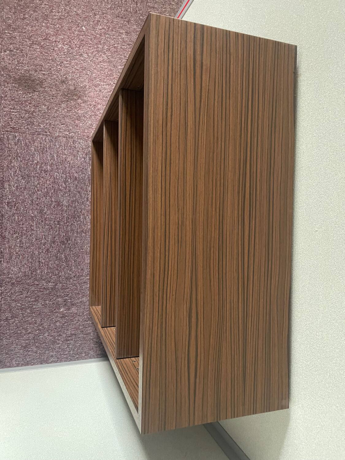 Bibliothèque en bois