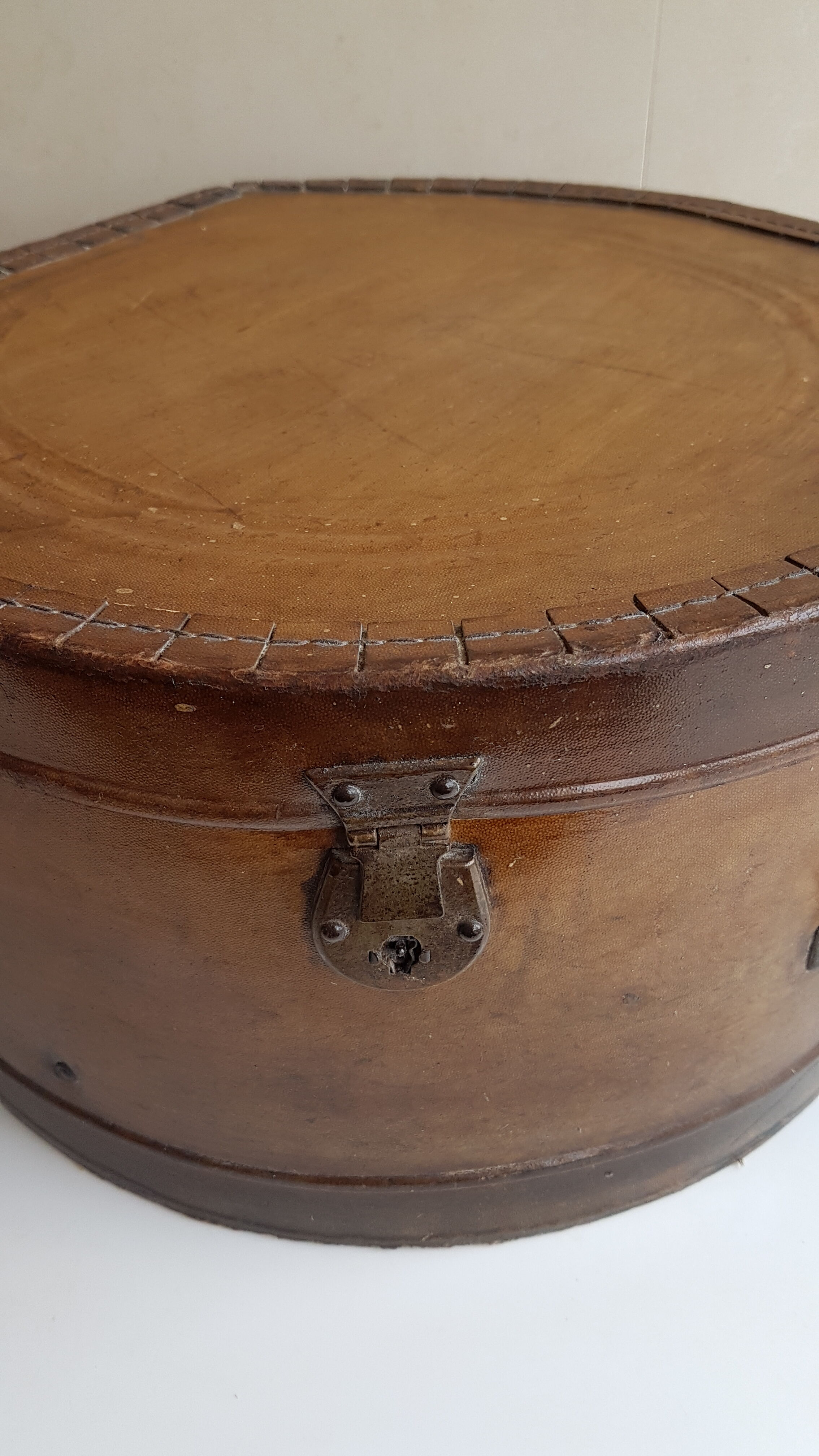 Old hat box late 19th