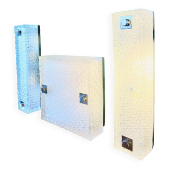 Pair of rectangular wall lights and square low relief glass wall lights. DVE Germany 1970