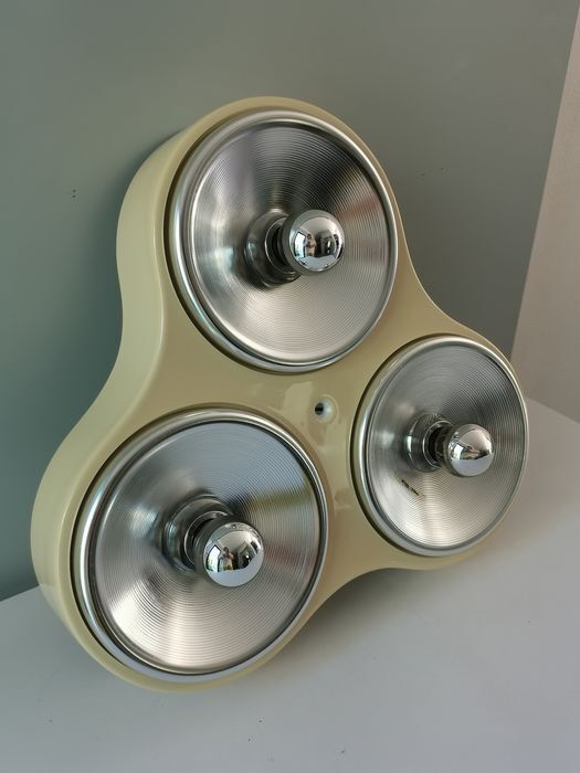 Italian plafonier Harveiluce iGuzzini mod. 5032