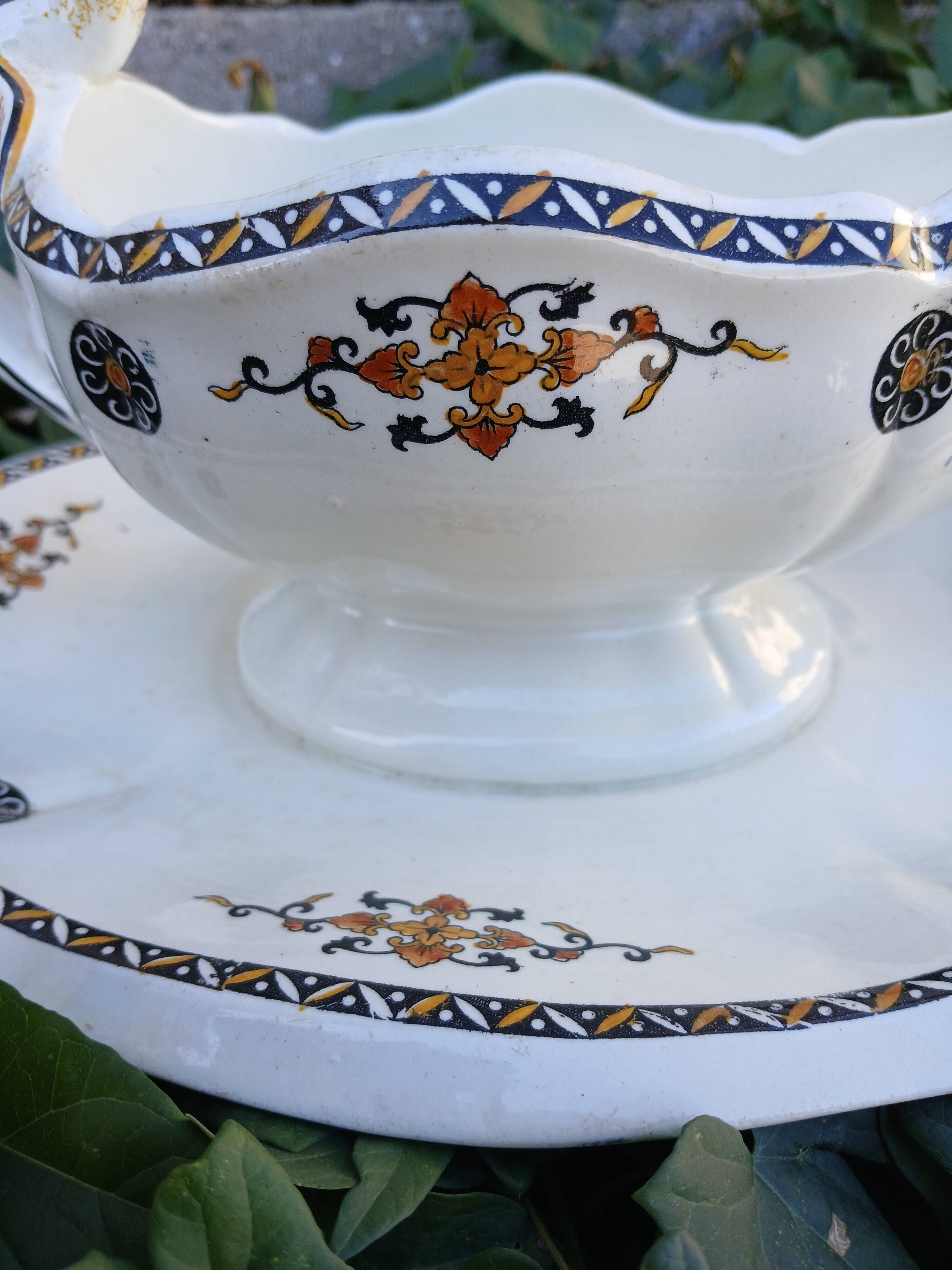 Large antique sauceboat from Gien