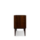 Danish buffet in rosewood, model no. 18, made in Oman by Jun Mobelfabrik, 1960s.