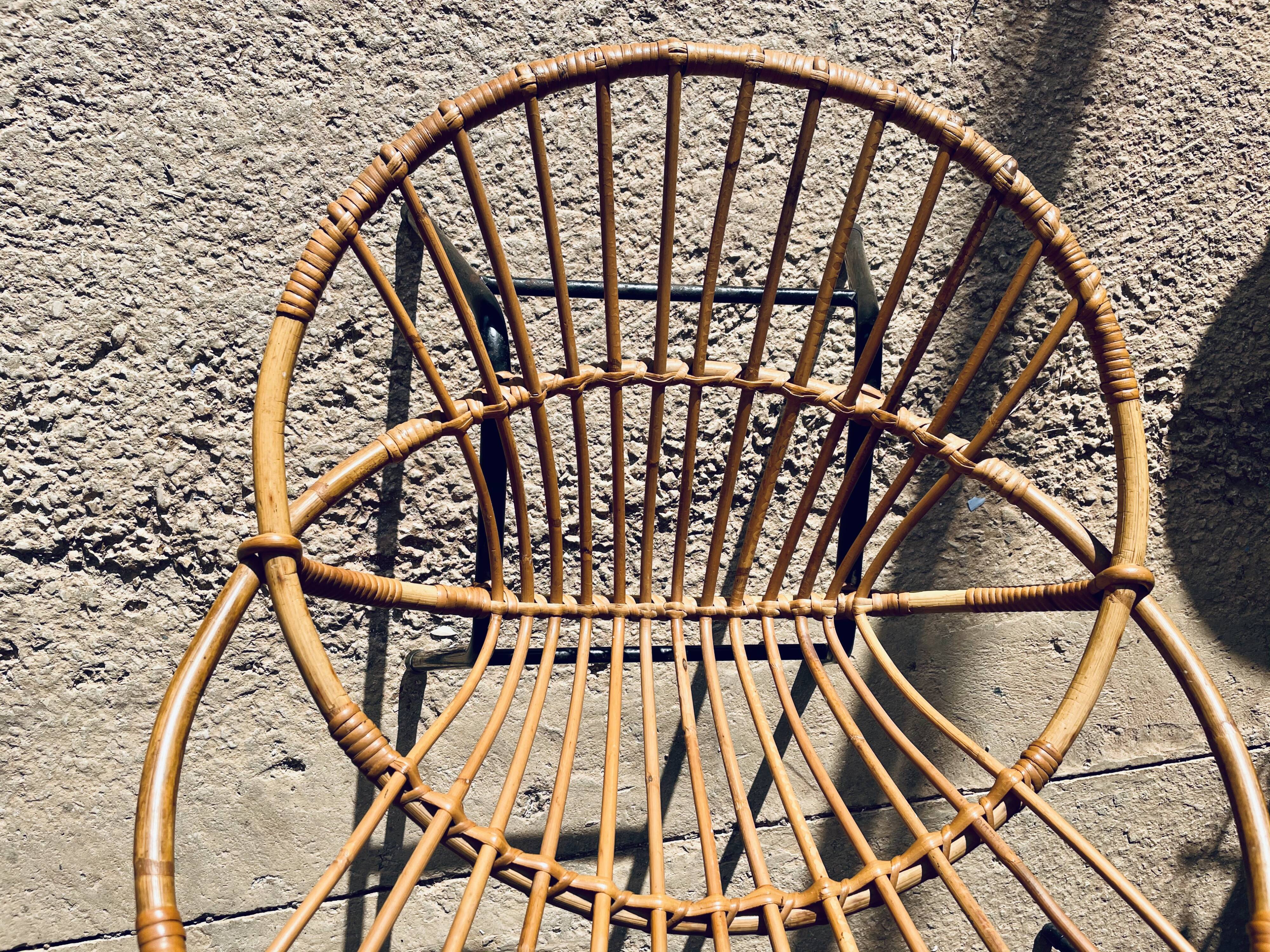 Pair of "shell" armchairs 50s / 60s