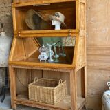 Showcase of trade store