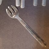 11 oyster forks
