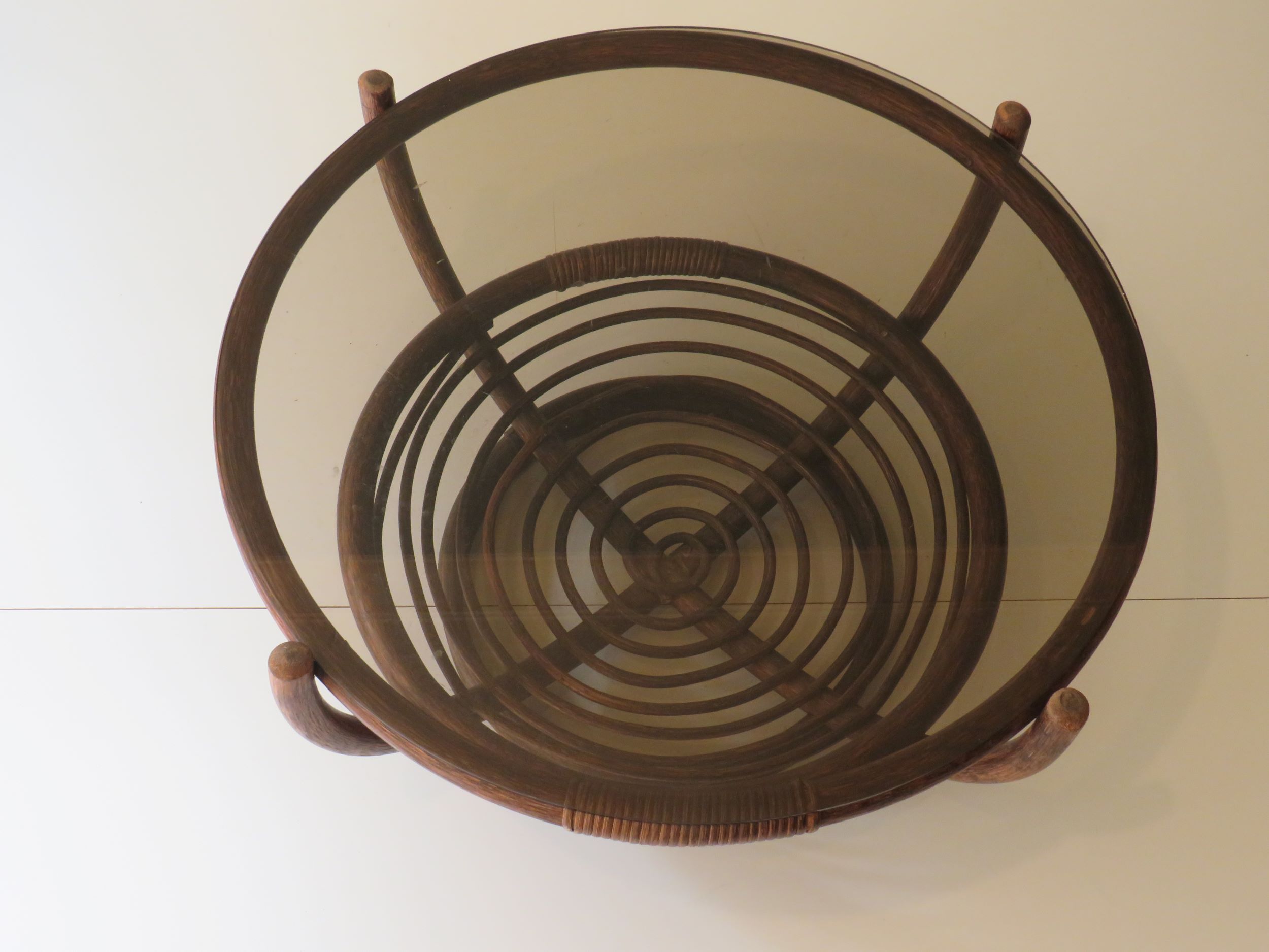 Round coffee table in bamboo, rattan, manou, Italy 1970