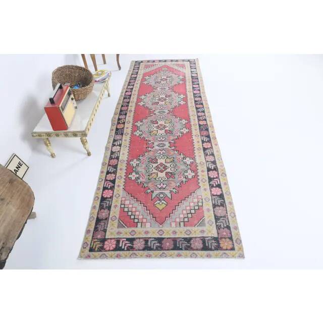 1970s Turkish Hand-Knotted Runner Rug 99x288