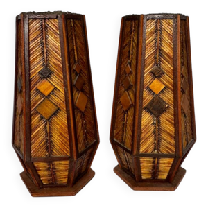 2 vases art populaire, - main