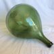 Ancienne “dame jeanne” en verre soufflé,vert bouteille