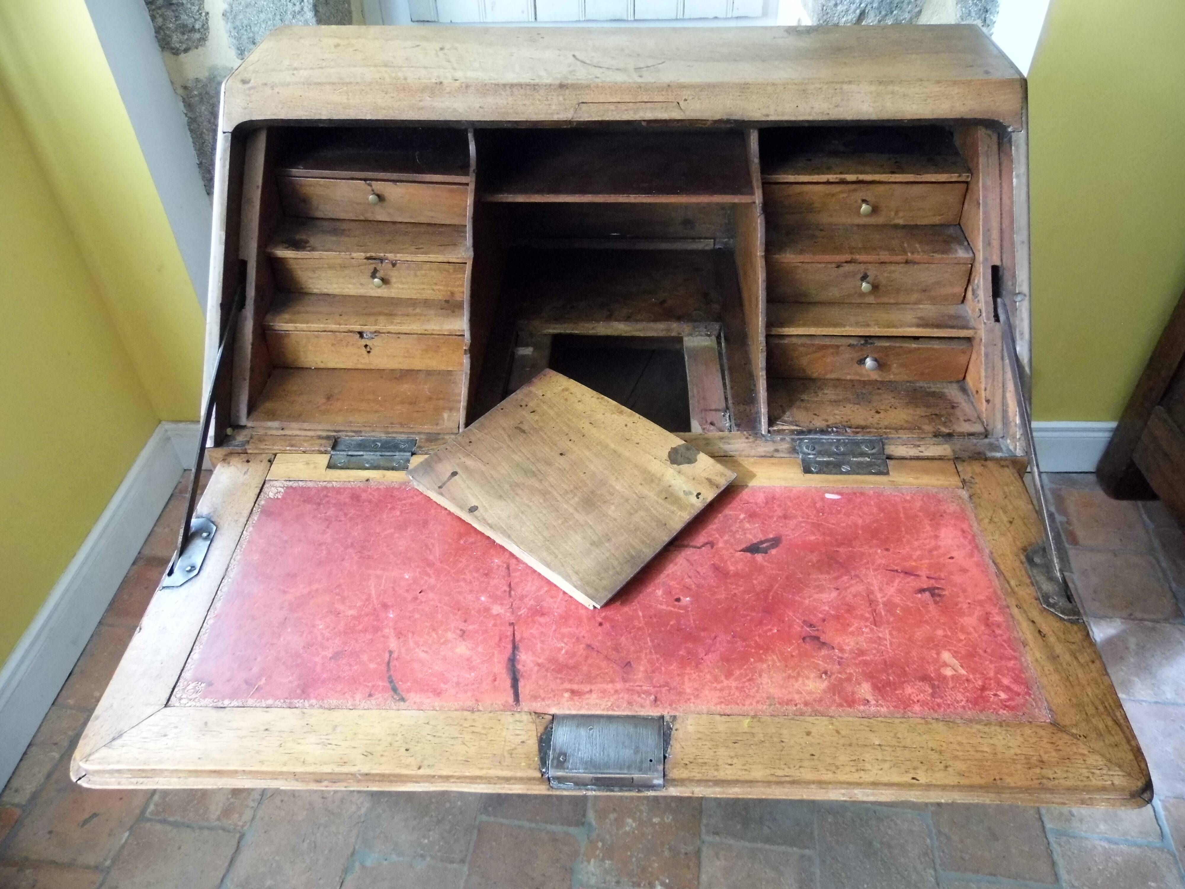 Donkey back office or slope desk, secretary to flap NINETEENTH century Louis XV style