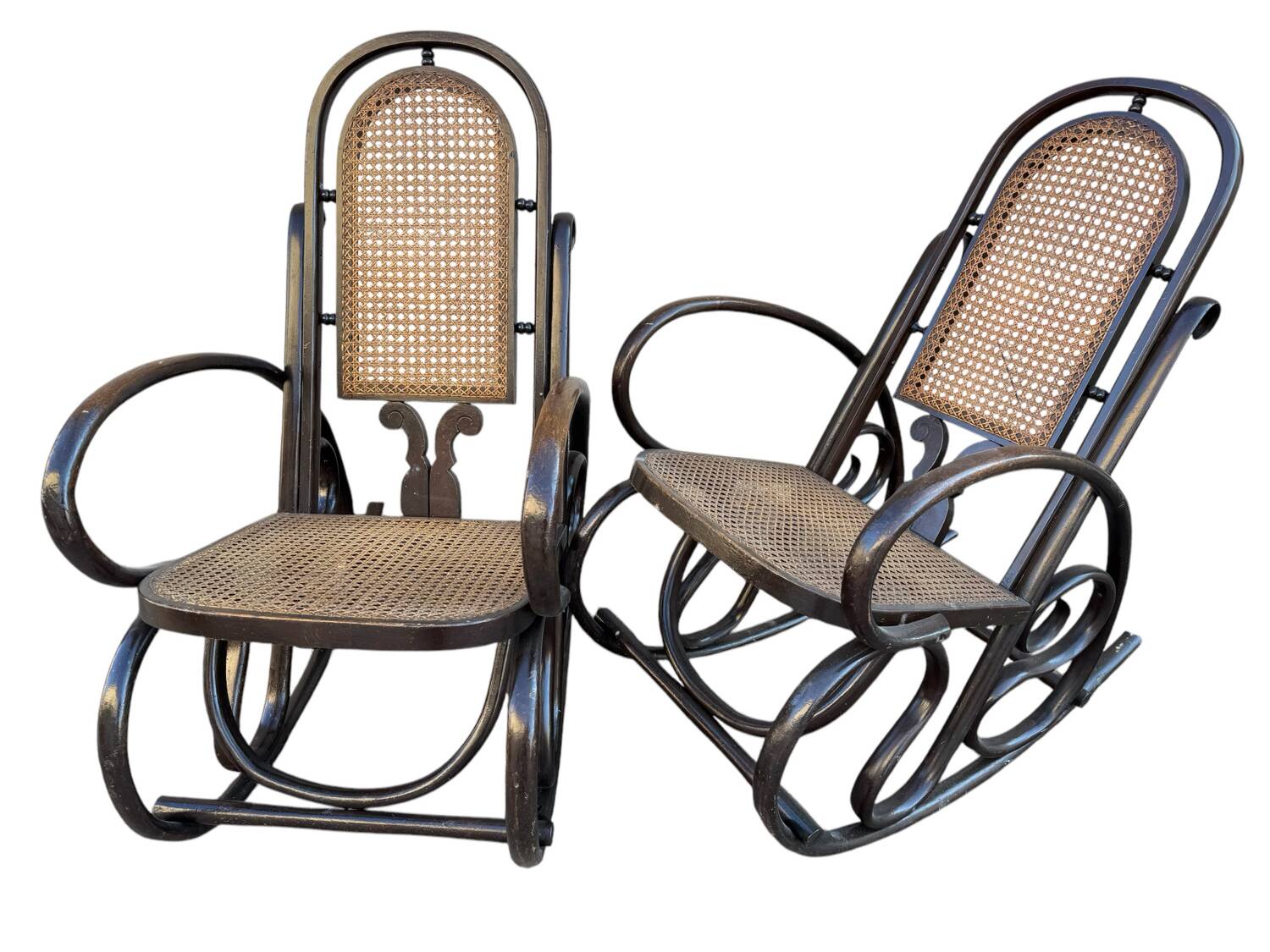 Set de 2 Rocking-chairs Style Thonet Cannée