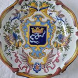 Assiette antique française en céramique de Saint-Cement de 1800 Blason de