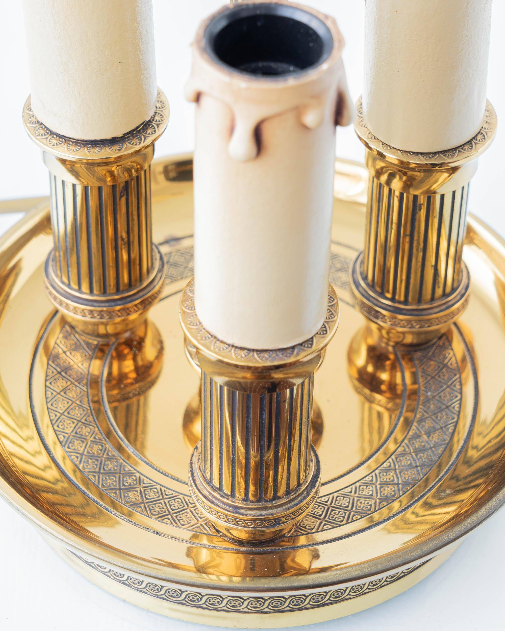 French Empire Bouillotte Lamp with Three Lights in Brass and a Gold-Plated Tin Shade with Laurel Design
