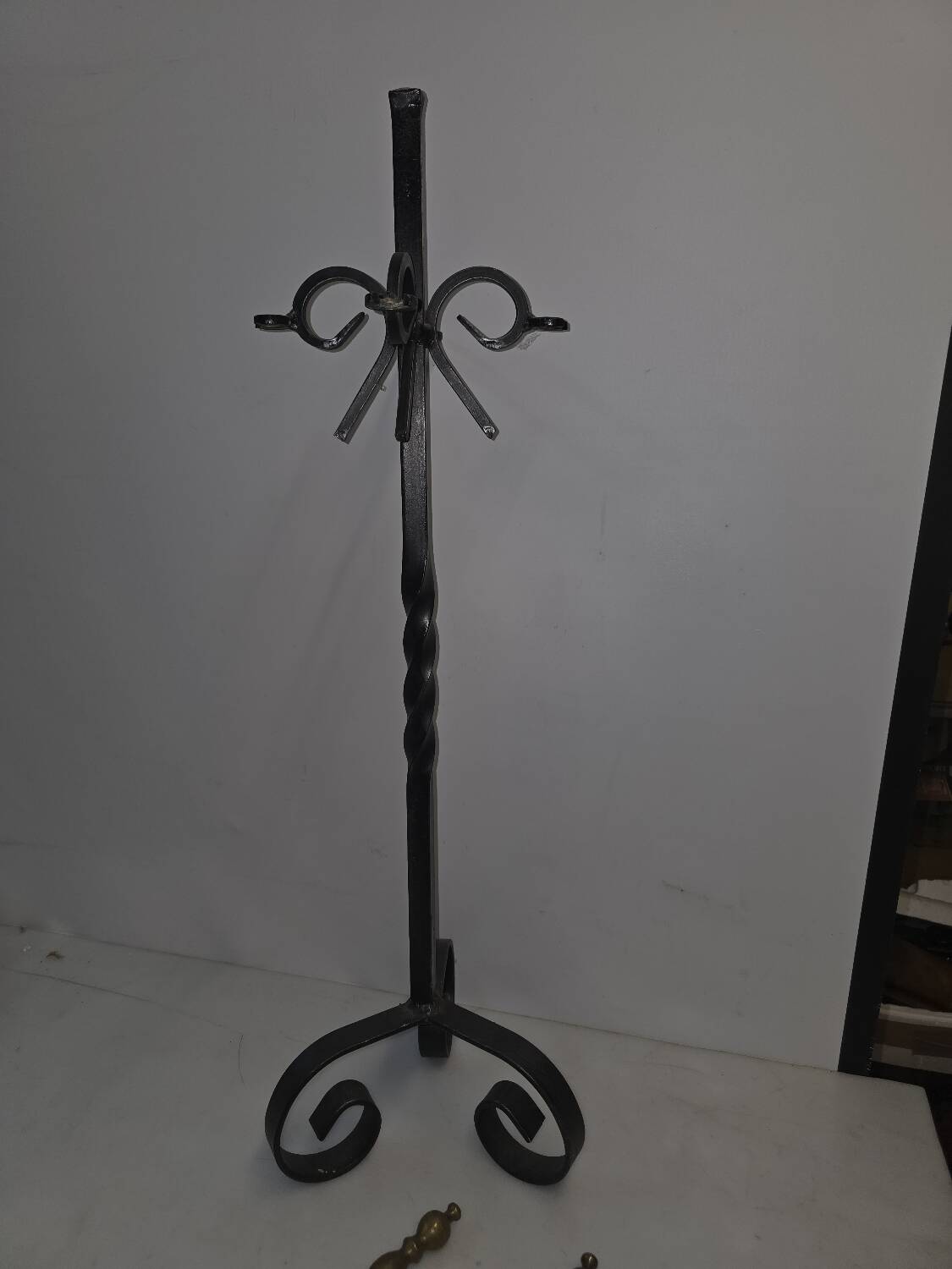 Fireplace hearth accessory in wrought iron