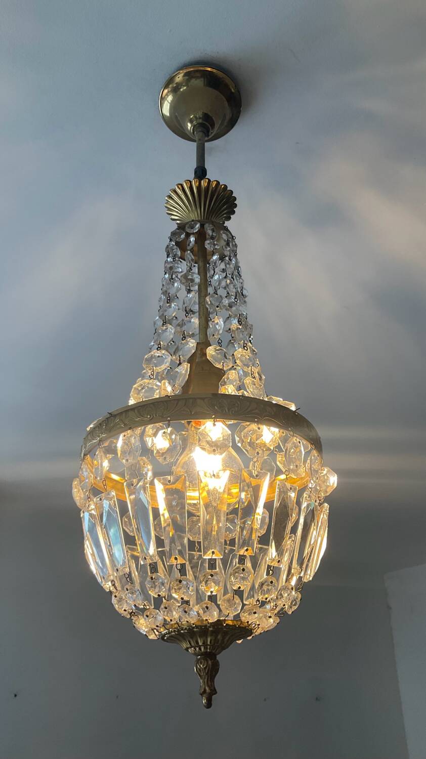 Hot air balloon chandelier with crystal and brass tassels
